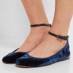 Sam Edelman Fynn Velvet Navy Ballet Flat with Ankle Strap Size 9, good worn cond